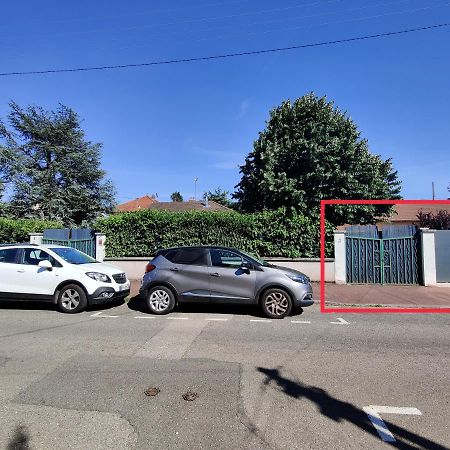 Maisonnette Avec Jardin, Parc Du Chene Διαμέρισμα Bron Εξωτερικό φωτογραφία